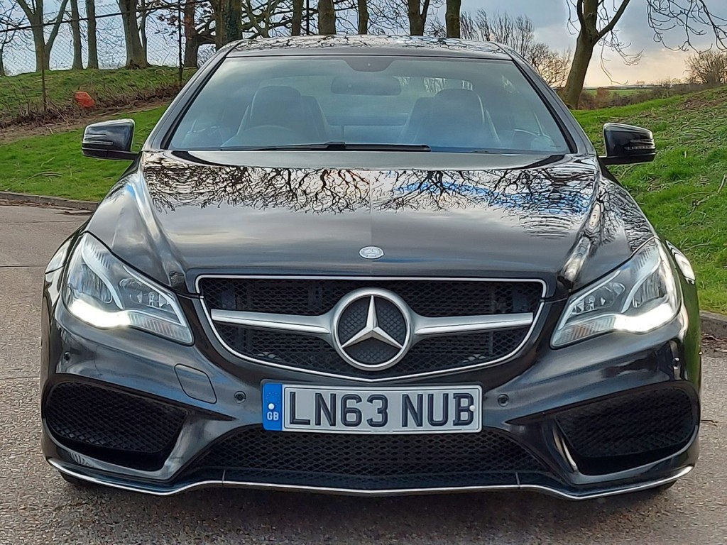 MERCEDES-BENZ E CLASS