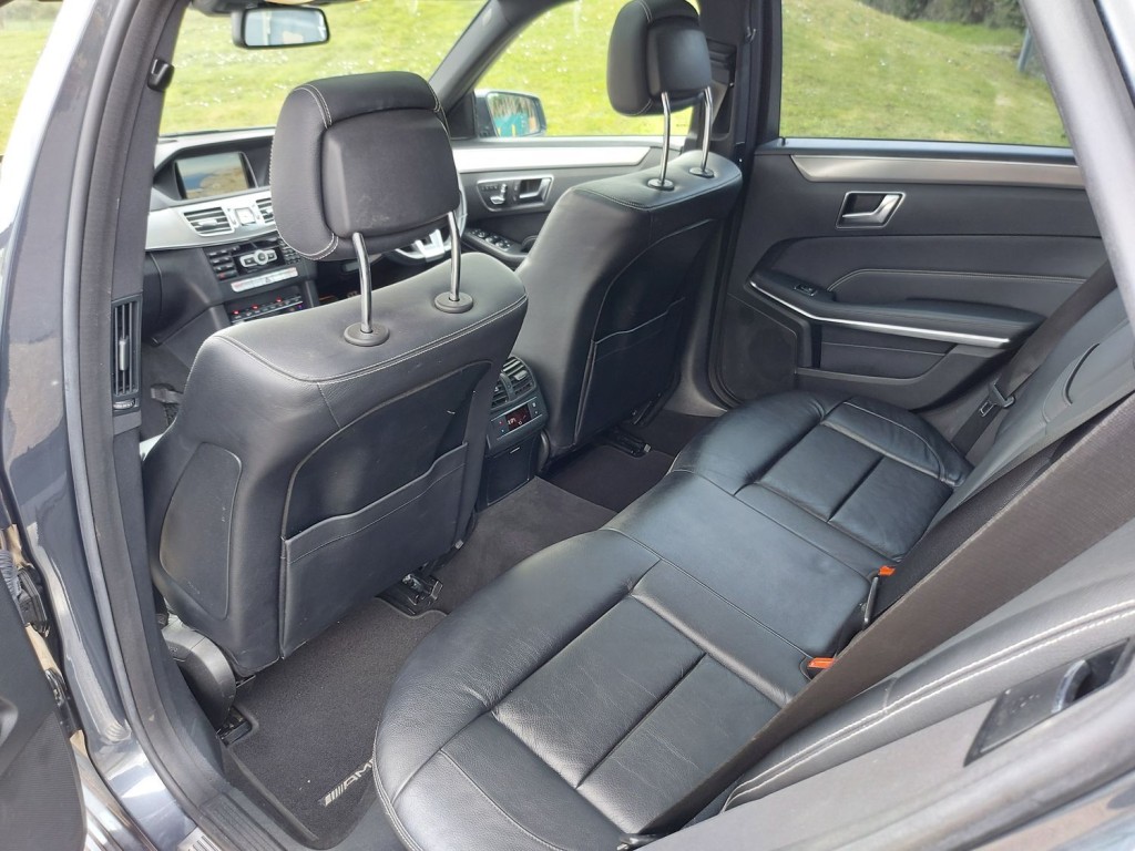 MERCEDES-BENZ E CLASS