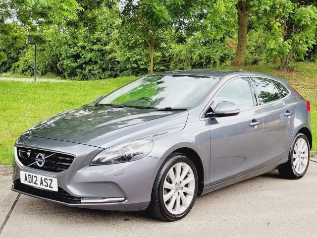 VOLVO V40 D2 SE LUX NAV - DEPOSIT NOW TAKEN -