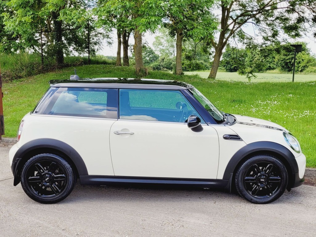 MINI MINI