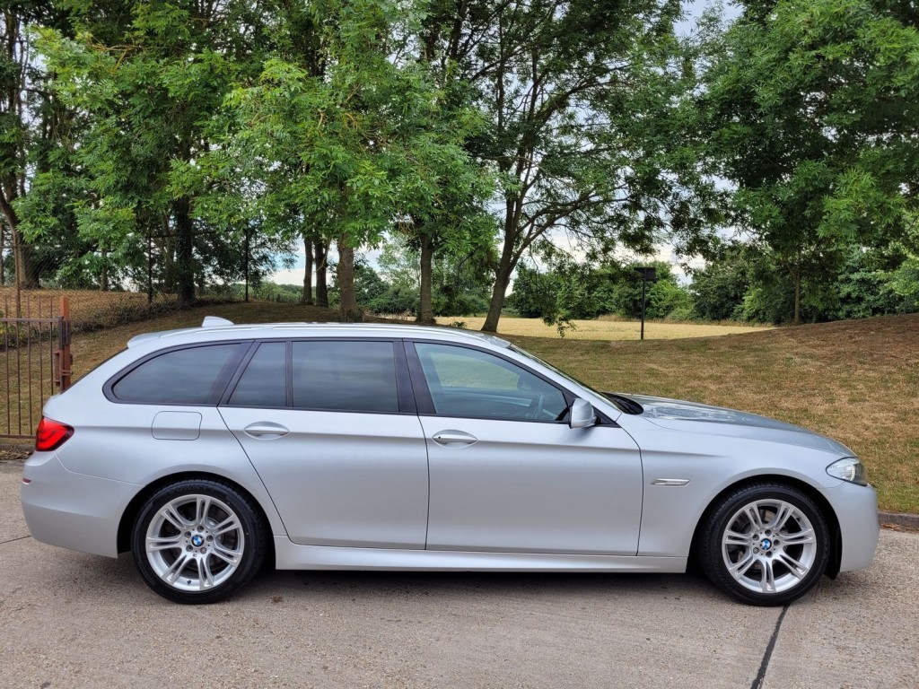 BMW 5 SERIES