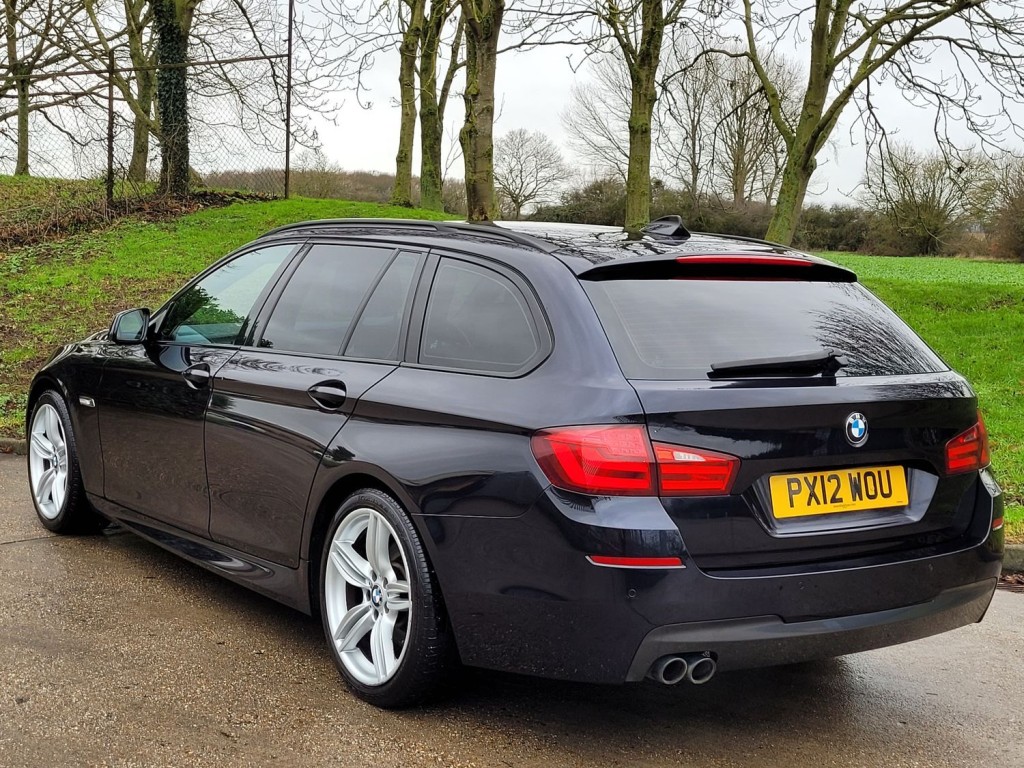 BMW 5 SERIES