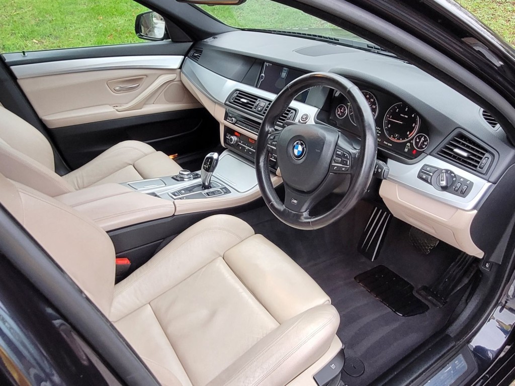 BMW 5 SERIES
