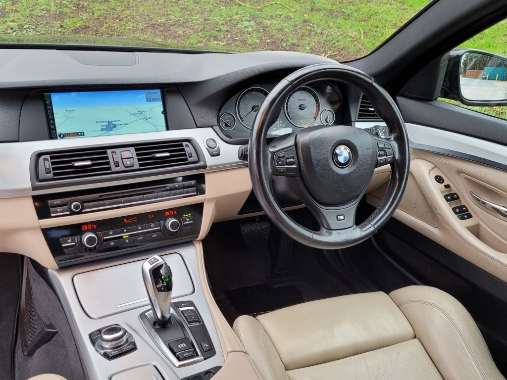 BMW 5 SERIES