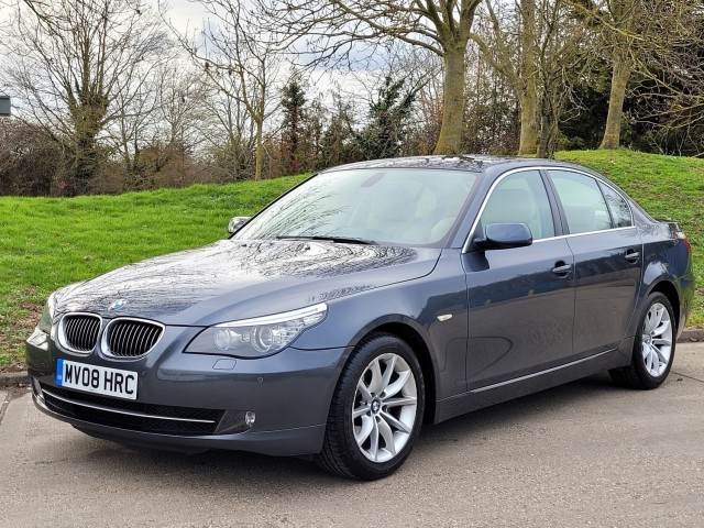 BMW 5 SERIES 525D SE - VERY HIGH SPEC CAR