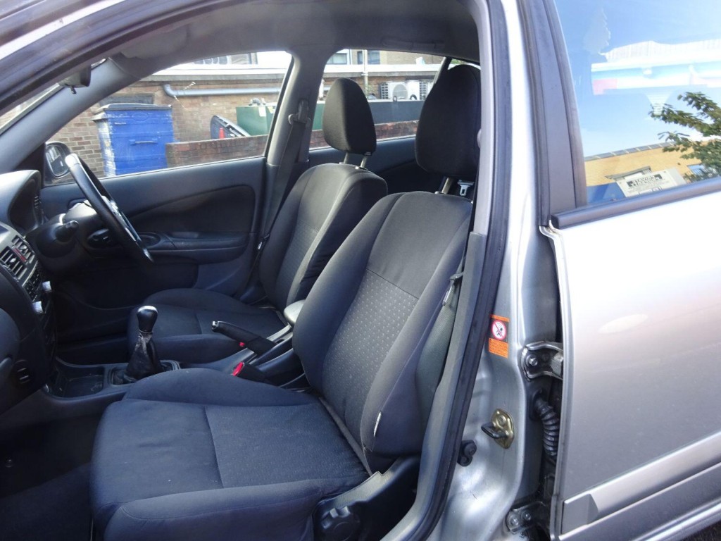 NISSAN ALMERA