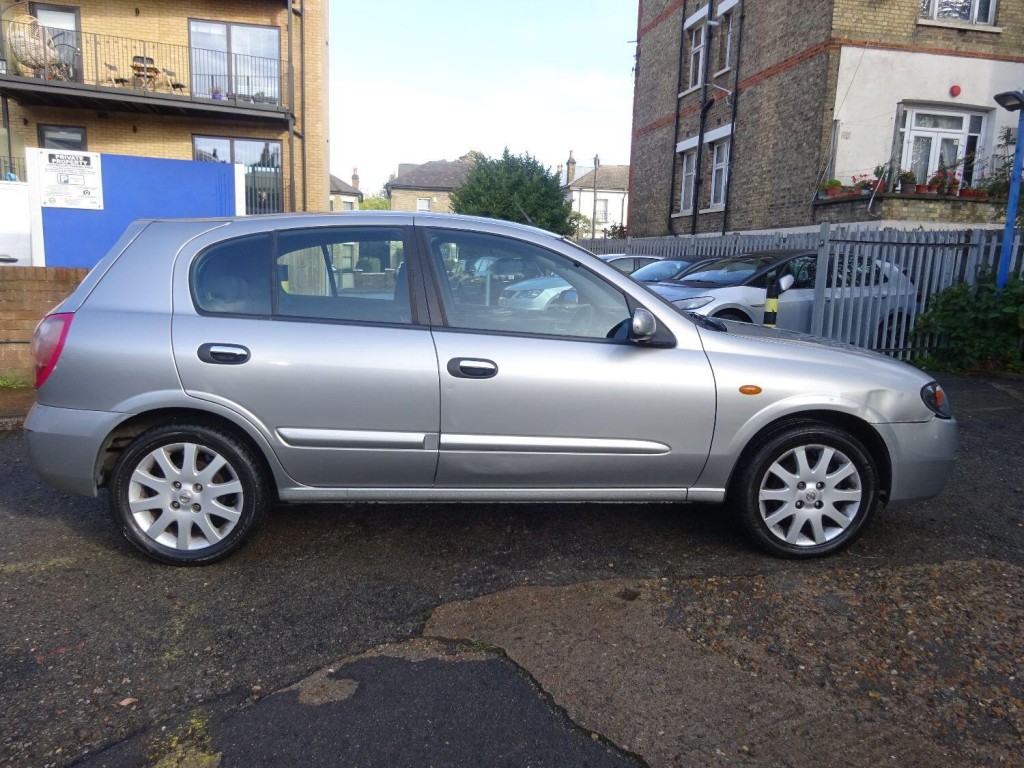 NISSAN ALMERA