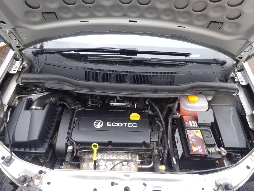 VAUXHALL ZAFIRA