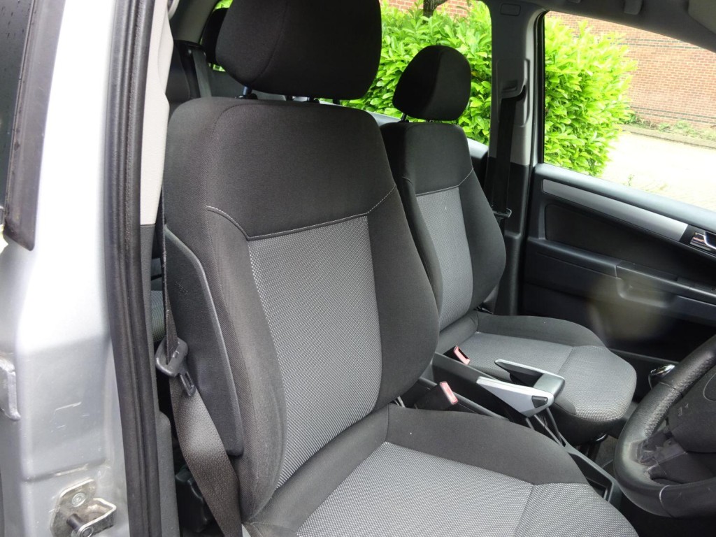 VAUXHALL ZAFIRA