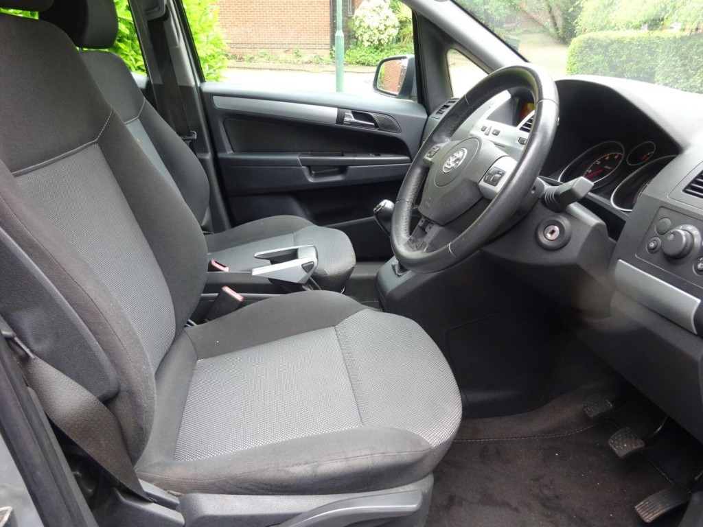 VAUXHALL ZAFIRA