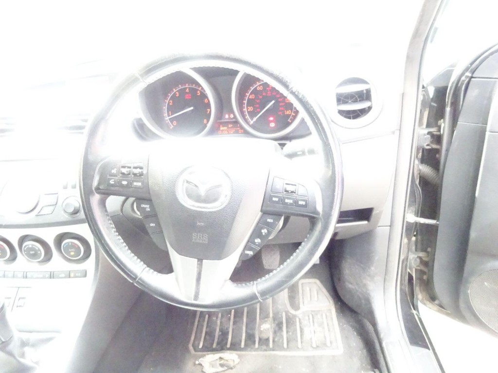 MAZDA MAZDA3