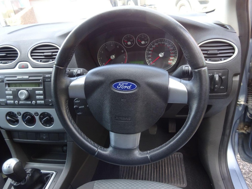 FORD FOCUS
