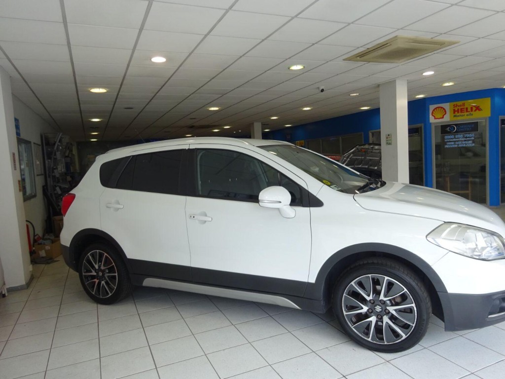 SUZUKI SX4 S-CROSS