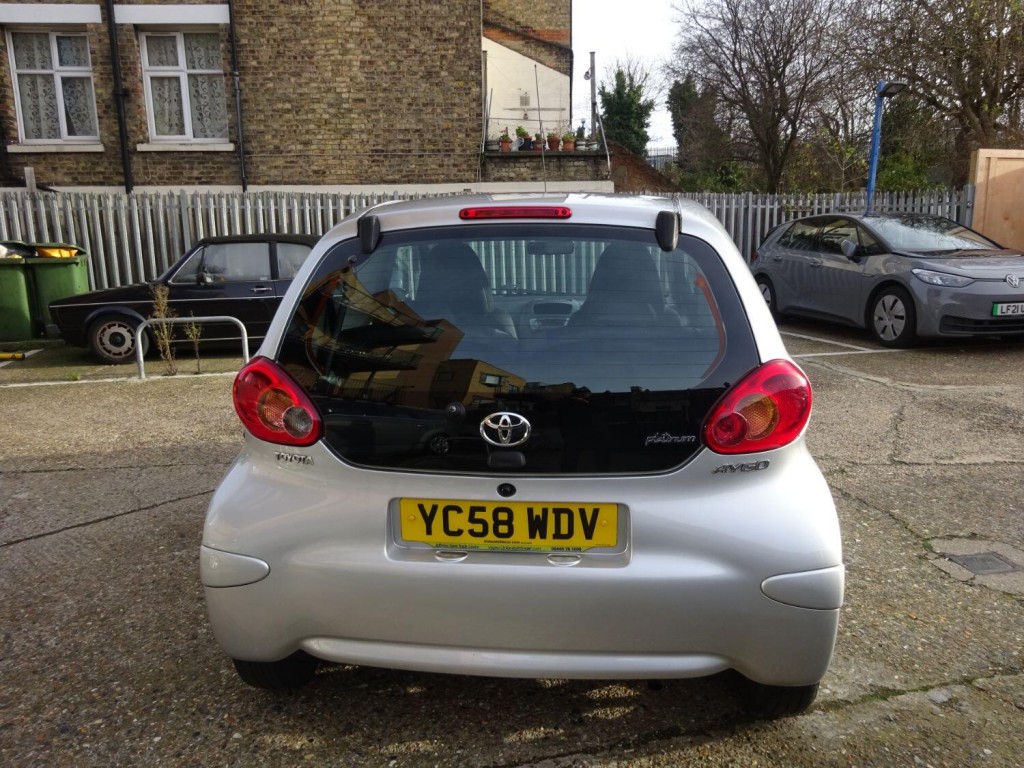 TOYOTA AYGO