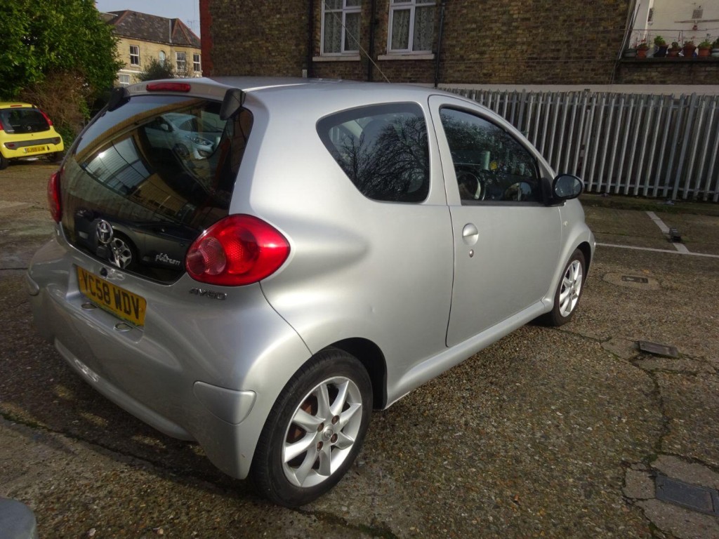 TOYOTA AYGO