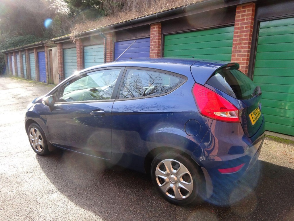 FORD FIESTA