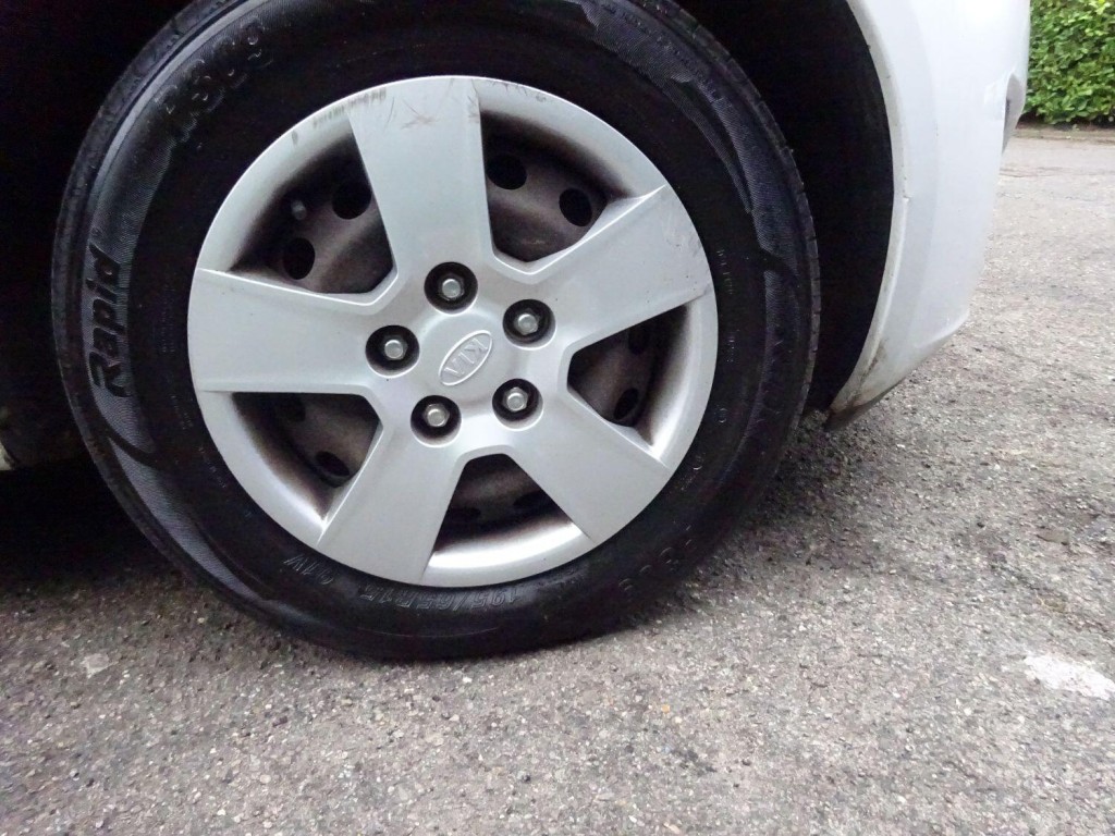 KIA VENGA