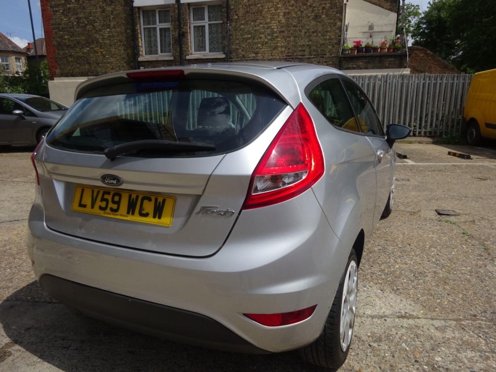 FORD FIESTA