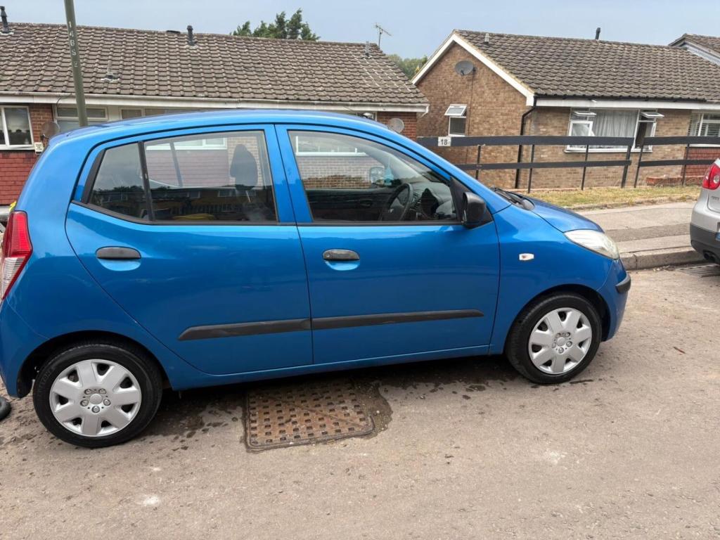 HYUNDAI I10