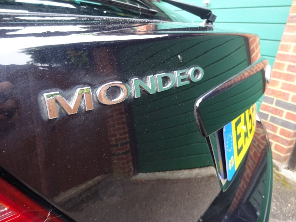 FORD MONDEO