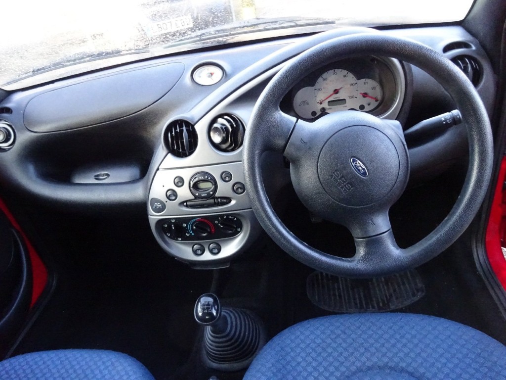 FORD KA