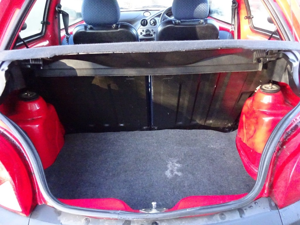 FORD KA