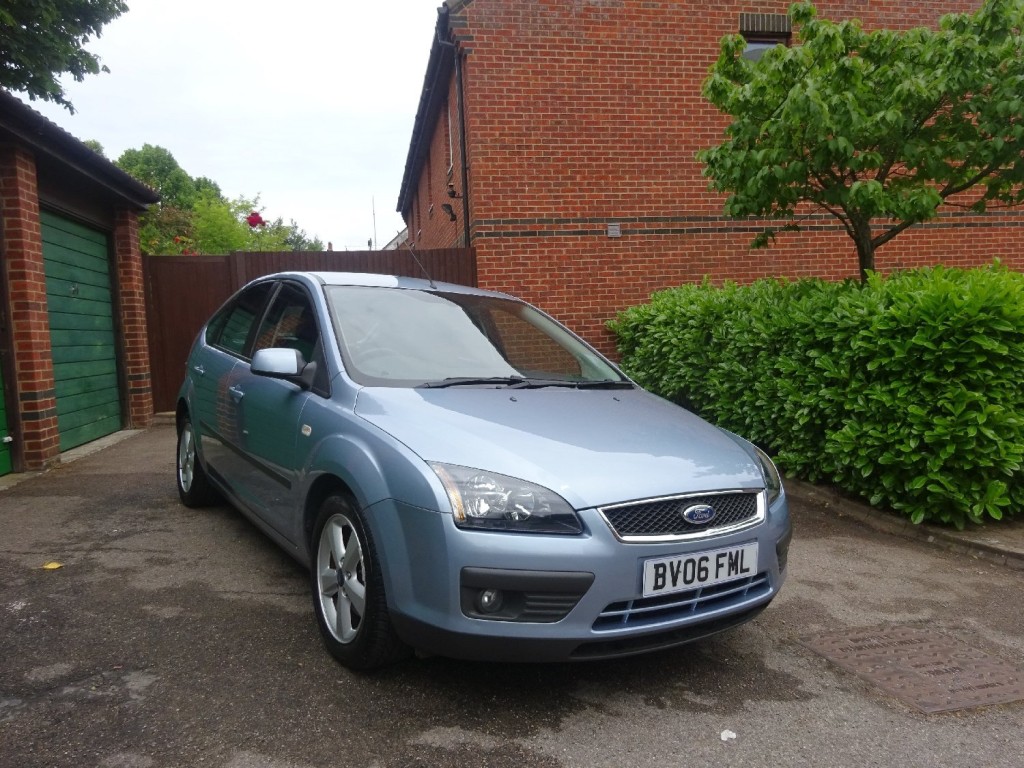 View FORD FOCUS 1.6 Zetec Climate Automatic