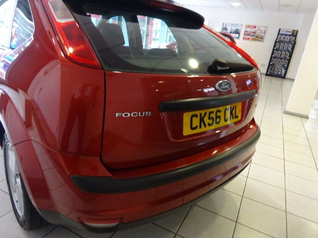 FORD FOCUS