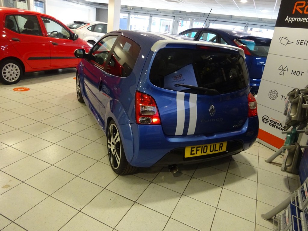 RENAULT TWINGO