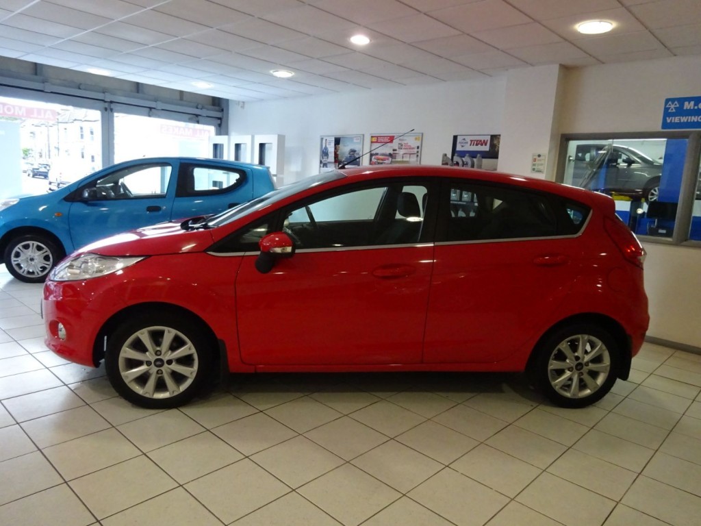 FORD FIESTA