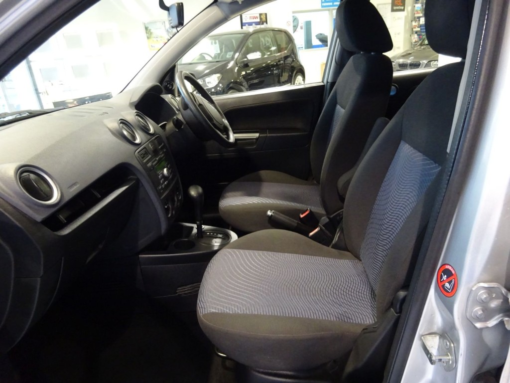 FORD FUSION