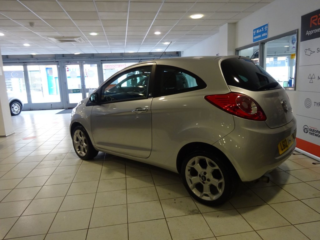FORD KA