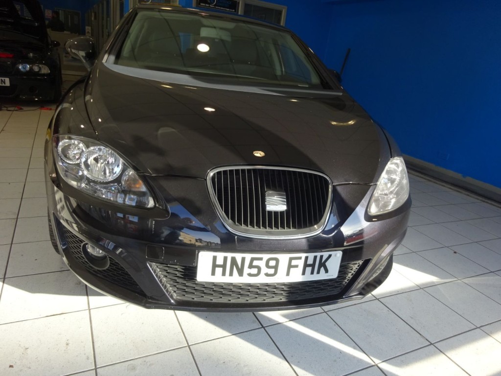SEAT LEON