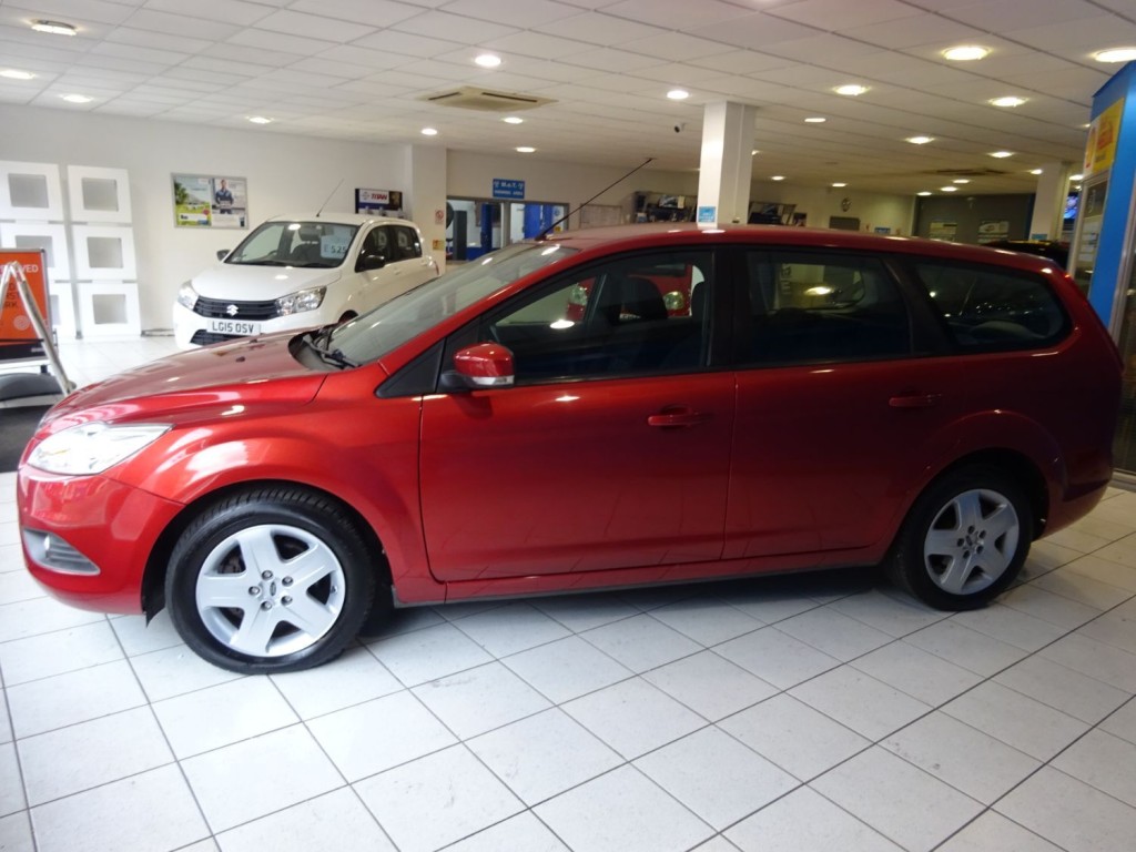 View FORD FOCUS 1.6 Style 100 Estate