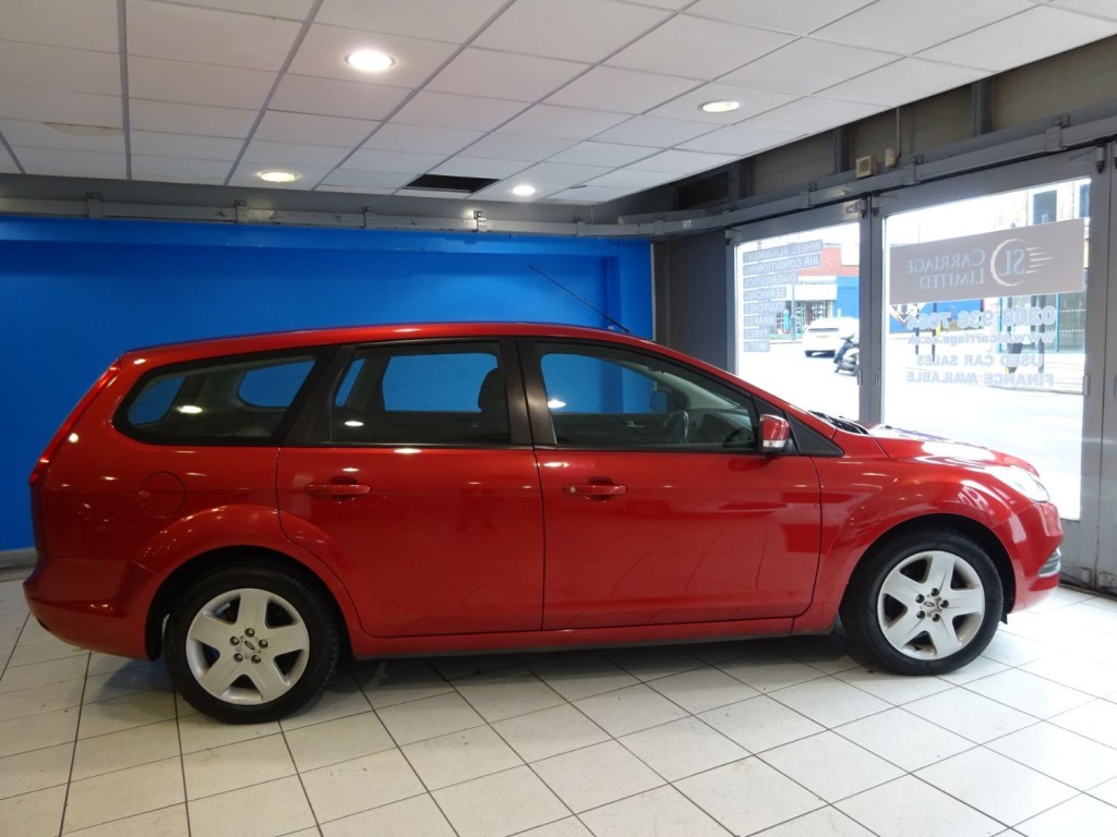 FORD FOCUS