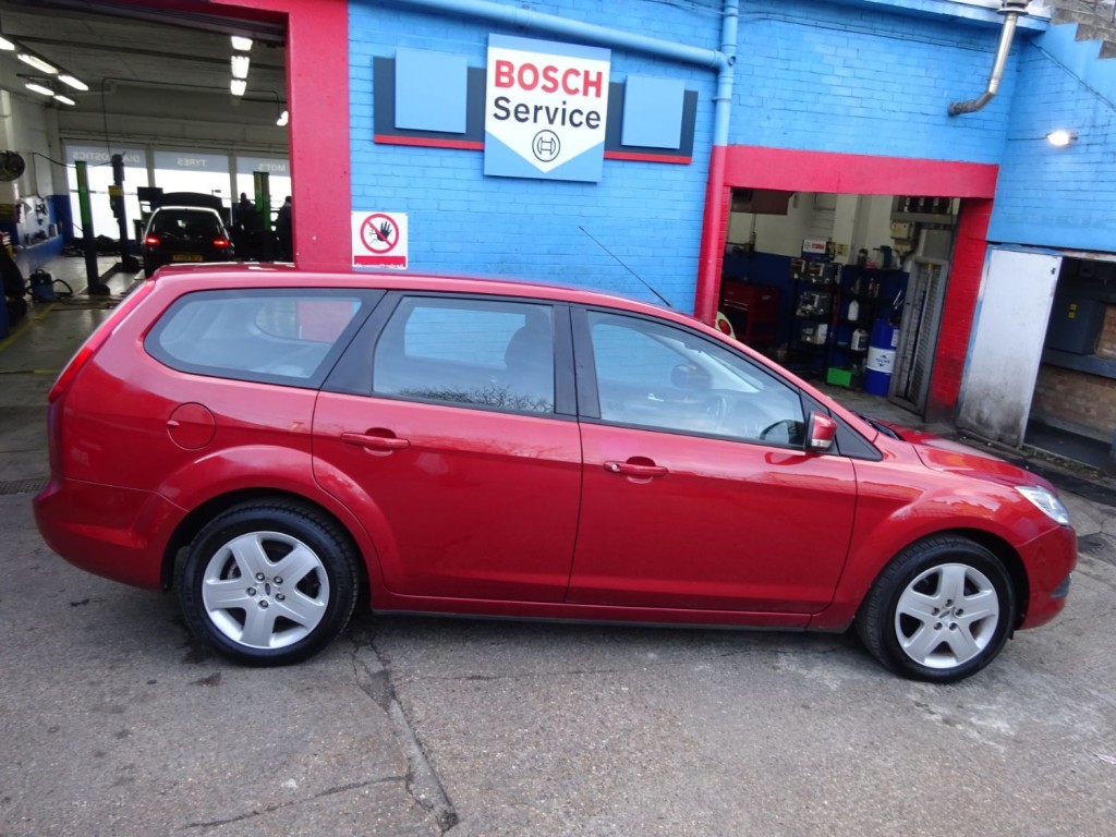 FORD FOCUS