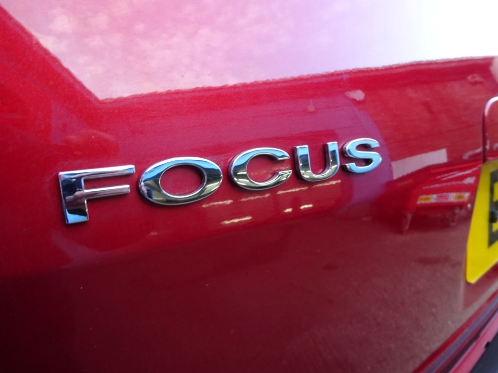 FORD FOCUS