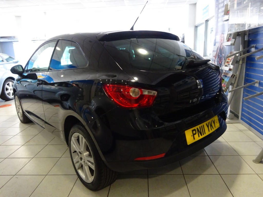 SEAT IBIZA