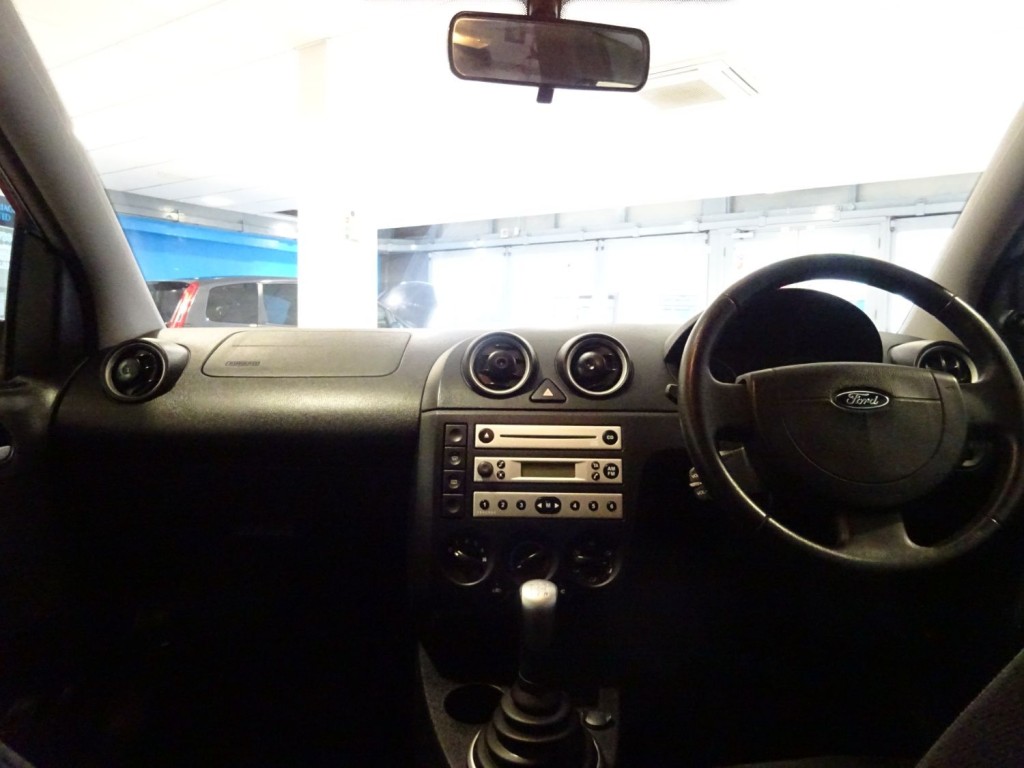 FORD FIESTA