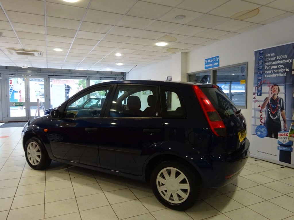 FORD FIESTA