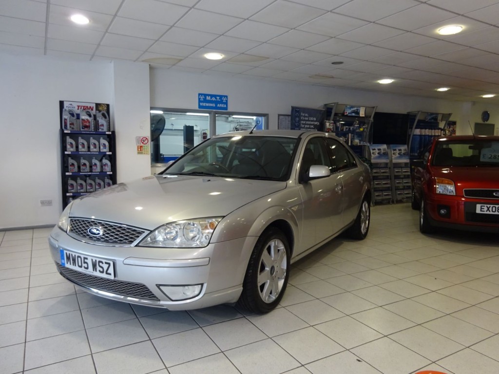 View FORD MONDEO 2.0 Ghia X