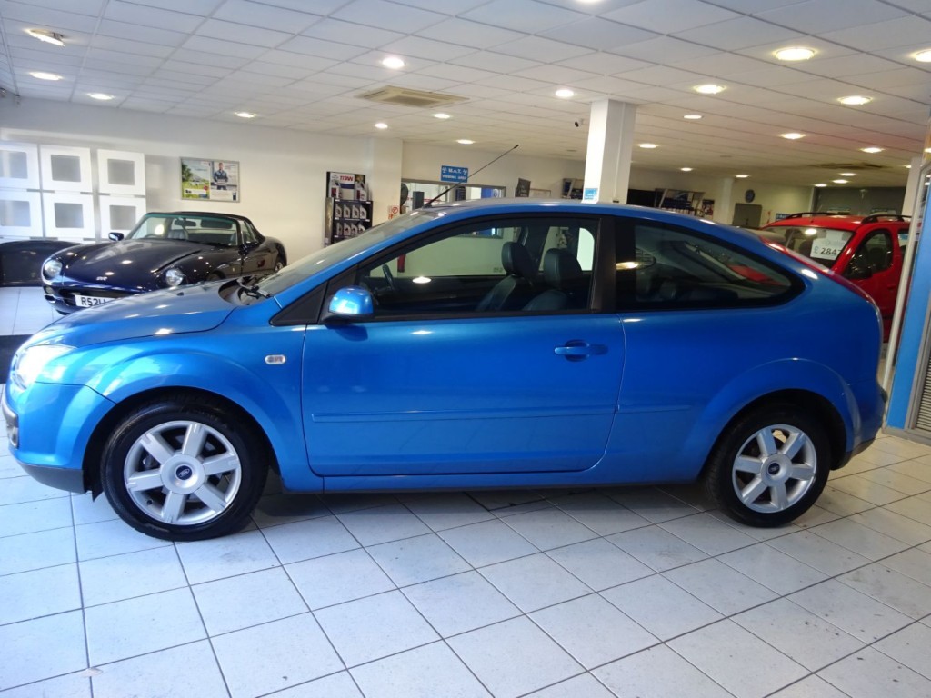 FORD FOCUS