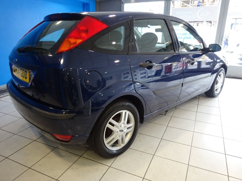 FORD FOCUS