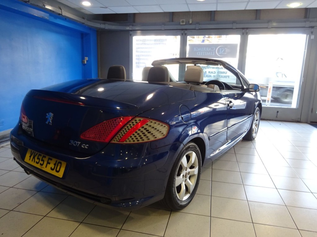 PEUGEOT 307