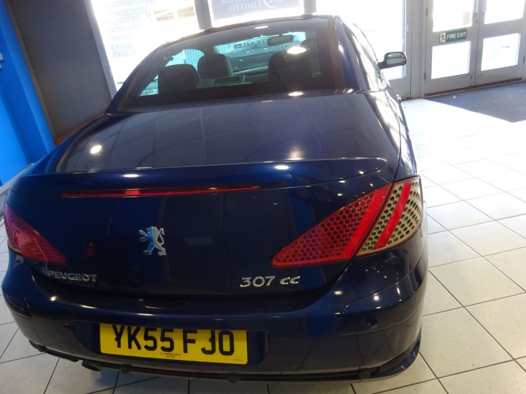 PEUGEOT 307