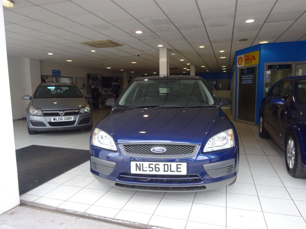 FORD FOCUS