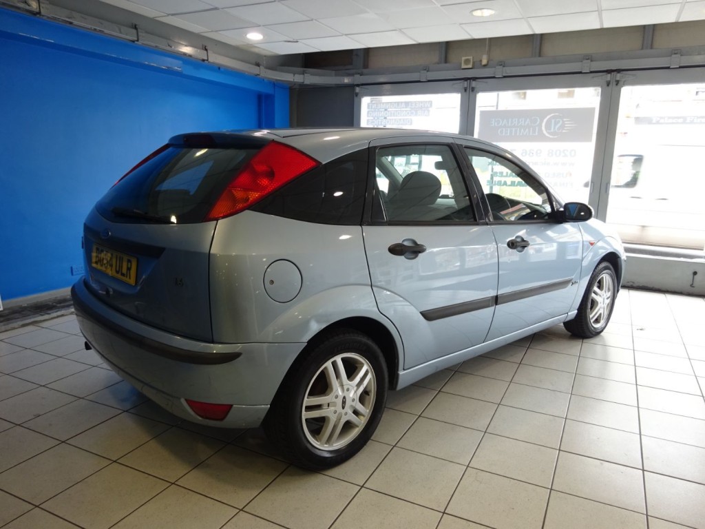 FORD FOCUS