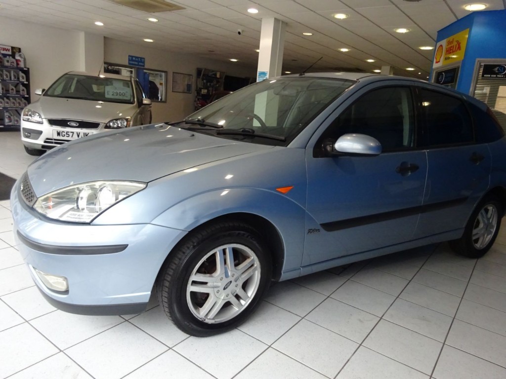 FORD FOCUS