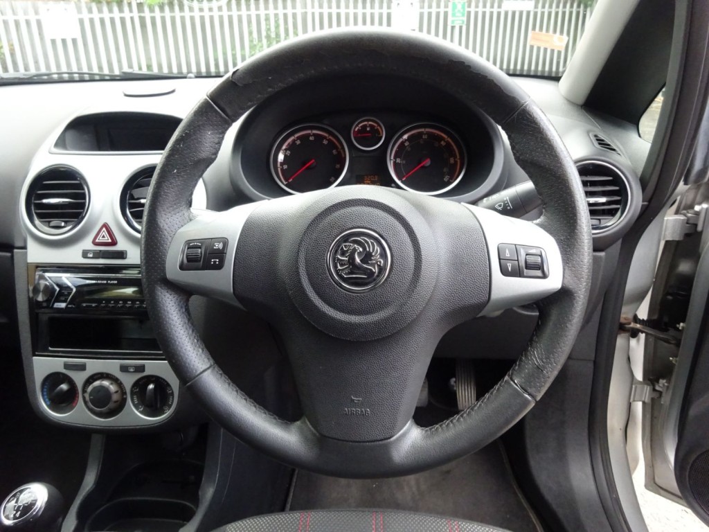 VAUXHALL CORSA