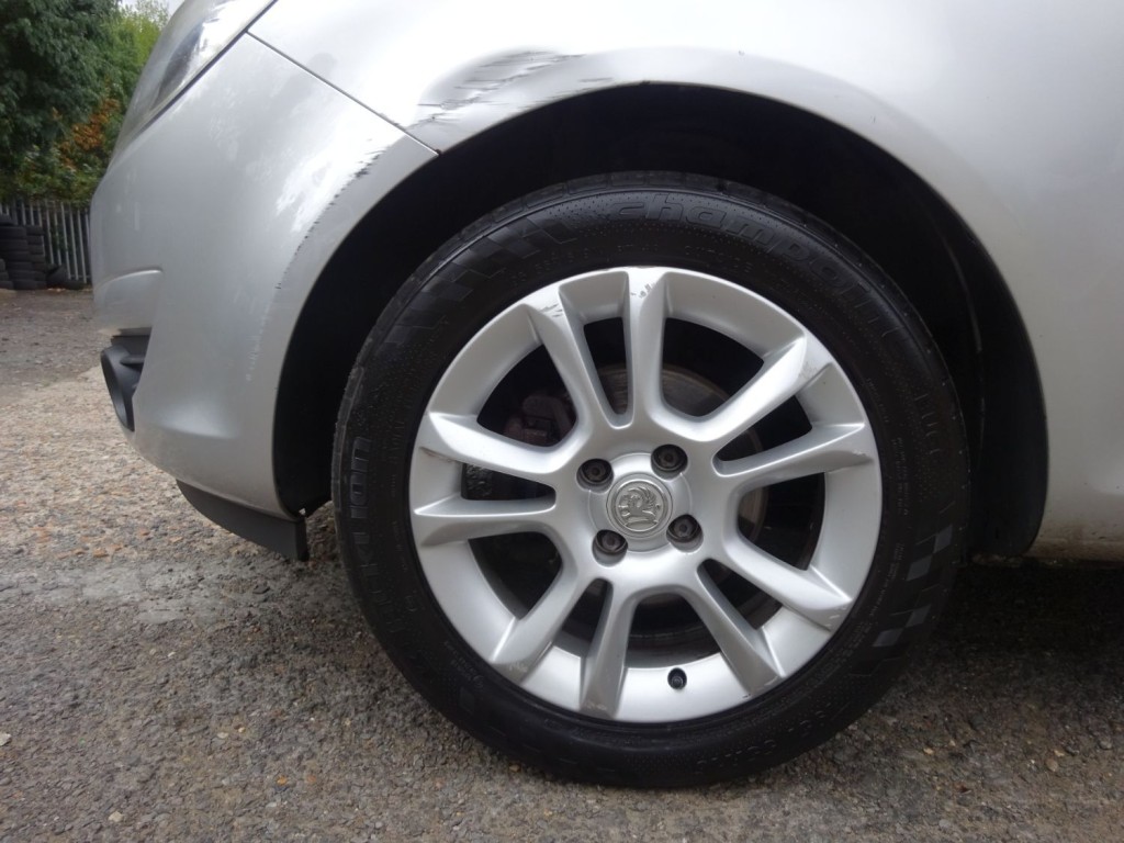 VAUXHALL CORSA